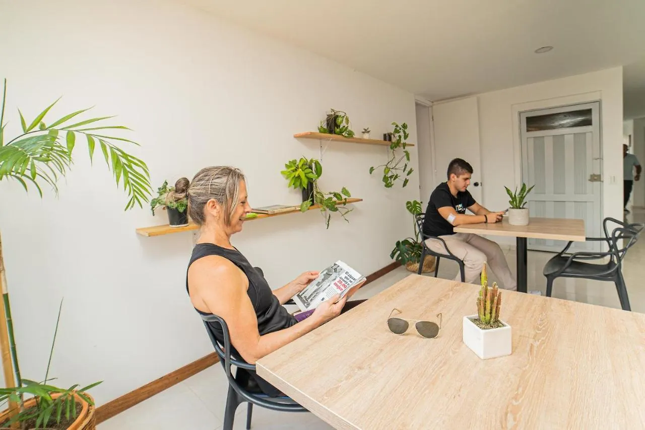 Apartamento Tu Refugio Acogedor En El Corazon De Medellin Hab Privada A 0*,  Colombia